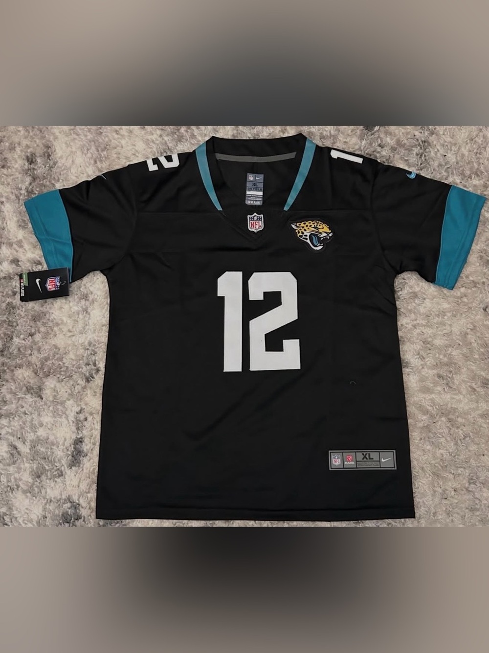Youth Jacksonville Jaguars XL and medium